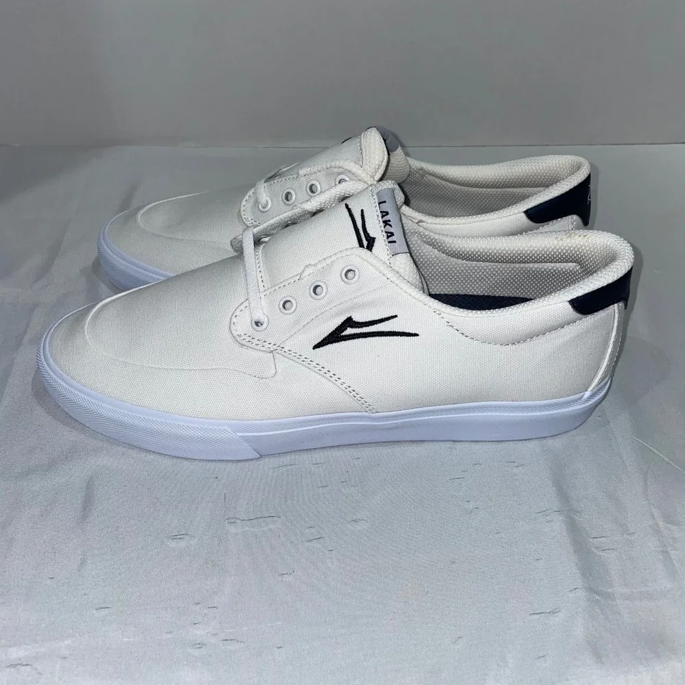 Lakai Riley 3 Mens 10.5 White Navy Canvas Skate Shoes